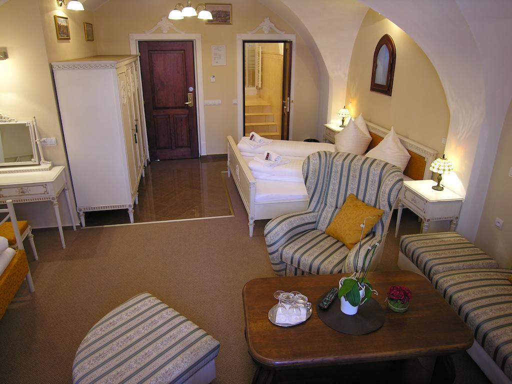 Penzion Kulisek Znojmo Kamer foto